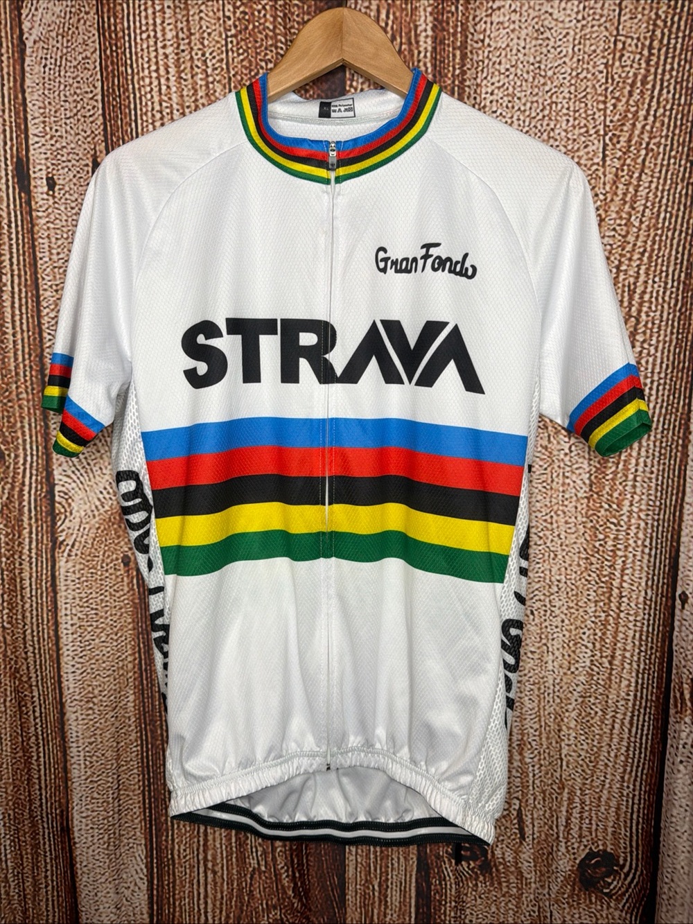 Strava Gran Fondo Cycling Jersey Shirt XL White Patch World Champion Stripes